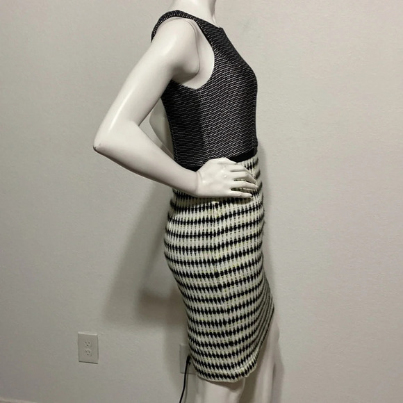 Muse Black White Mixed Pattern Sleeveless Sheath Dress Size 2 - Picture 5 of 7